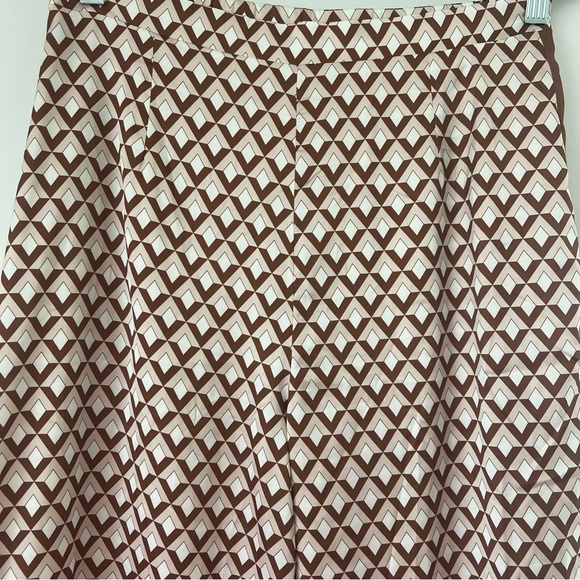 Seven Wonders Milani Chocolate Geo Satin Pant & Scarf Top Set- Large (US 8) - Picture 5 of 11